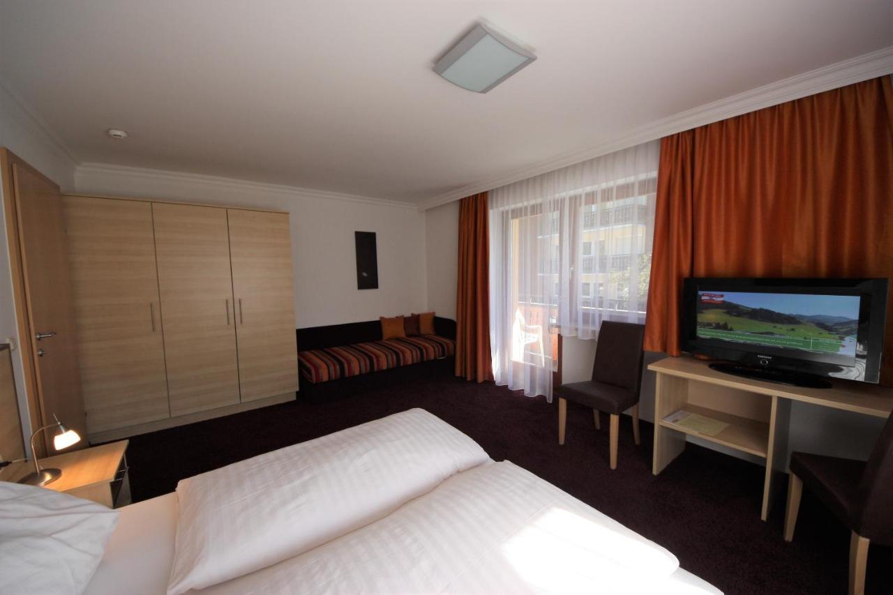 Hotel Sommerer - Inklusive Joker Card Im Sommer Σάαλμπαχ-Χίντεργκλεμ Εξωτερικό φωτογραφία